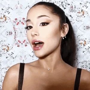 Meet your Posher, Violet